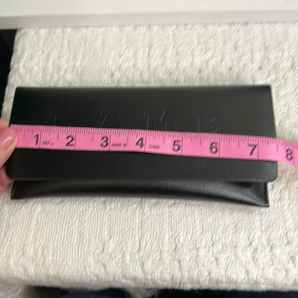 L.A.M.B. Gwen Stefani Black eyeglass sunglass case‎ - Picture 4 of 4